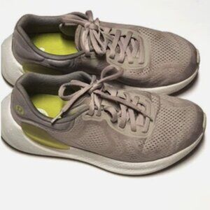 Lululemon Women’s Beyondfeel Running Shoes Size 7.5 Bone Tan Gray